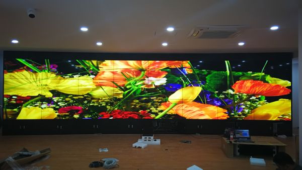 增城中新政務服務中心-弧形拼接屏