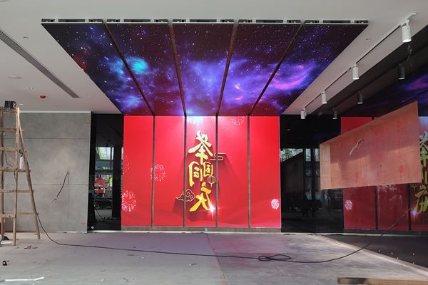 酒吧用哪種大屏幕好？酒吧LED顯示屏解決方案