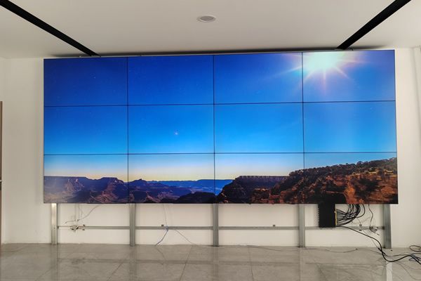 會(huì)議室大屏幕用led屏好，還是拼接屏好