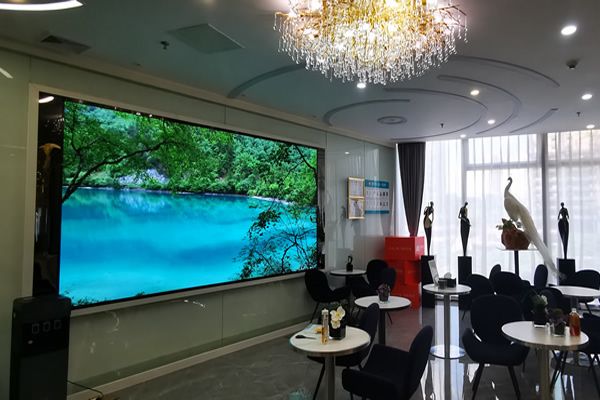 “智能會議室升級”熱議，維康國際COB LED屏解鎖高效辦公新體驗